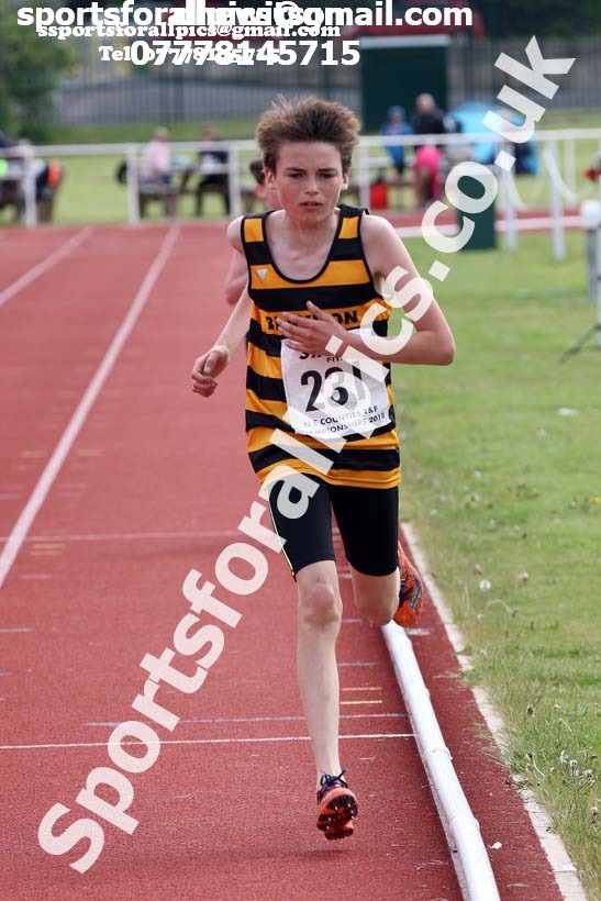 Boys under-15s 3000 metres, North Eastern Track and Fields Champs., Middlesbrough. Photo: David T. Hewitson/Sports for All Pics